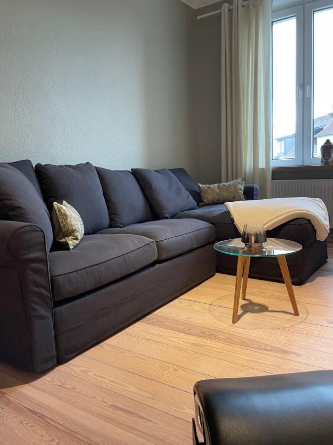 Schoene Grosse 4 Zimmer-Altbauwohnung Kiel Dış mekan fotoğraf